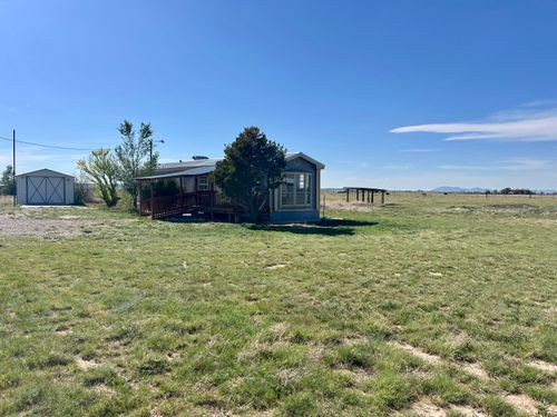 9 Willow Lake Rd W, Mcintosh, NM, 87032-0496 | Card Image