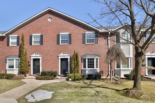 4-2407 Woodward Ave, Burlington, ON, L7R4J2 | Card Image