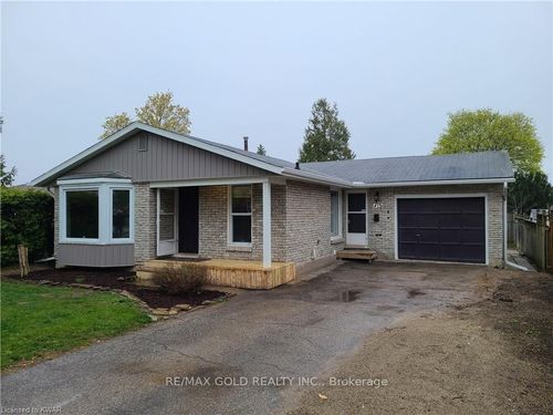 75 Pepperwood Cres, Kitchener, ON, N2A2R4 | Card Image