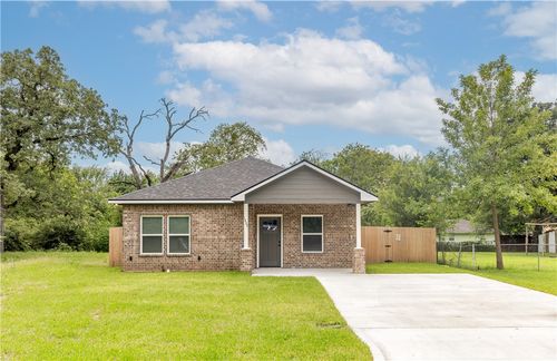 1407 Rochester St, Bryan, TX, 77803-1260 | Card Image