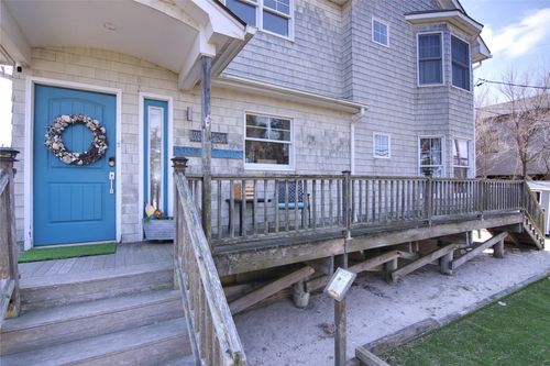 301 Lewis Walk, Cherry Grove, NY, 11782 | Card Image