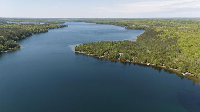 Beautiful Thunder Lake | Image 23