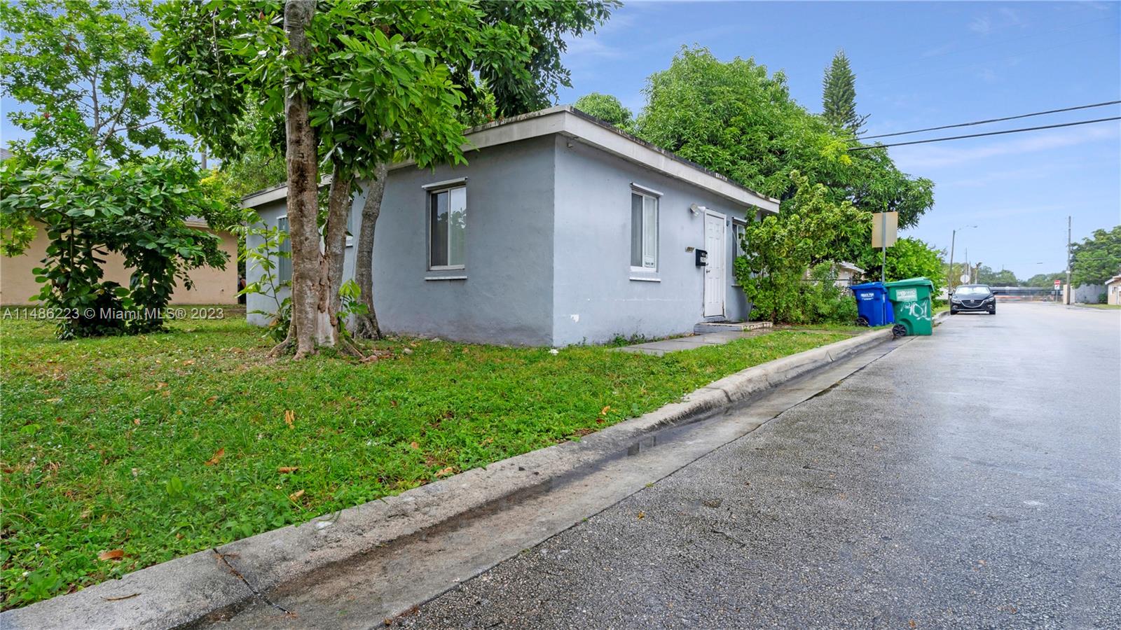 9th Ct, Fort Lauderdale, FL 33311