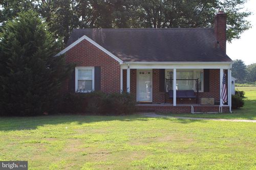 596 Jessie Dupont Memorial Hwy, Burgess, VA, 22432-2008 | Card Image