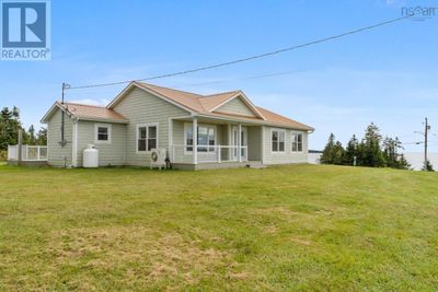 187 E Side Bickerton Rd, House other with 3 bedrooms, 2 bathrooms and null parking in Sherbrooke NS | Image 3