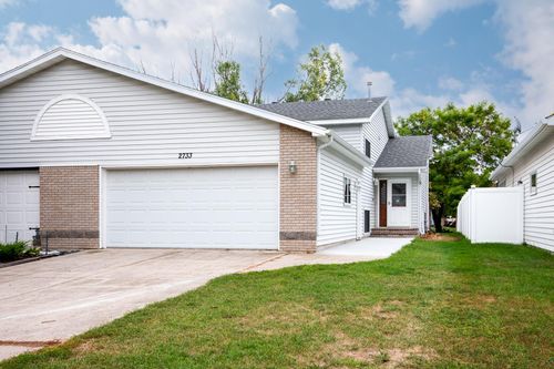 2733 26th Street Cir S, Moorhead, MN, 56560-5355 | Card Image