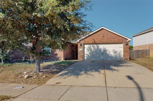 6133 Chalk Hollow Dr, Fort Worth, TX, 76179-7775 | Card Image
