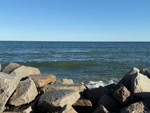 400 Virginia Ave, Carolina Beach, NC, 28428-5837 | Card Image