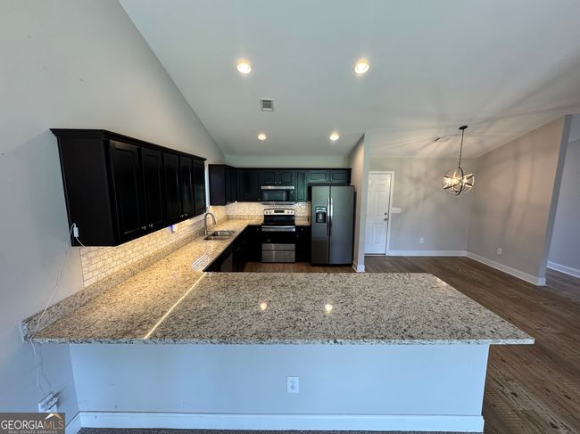 34 Crest View Dr, House other with 3 bedrooms, 2 bathrooms and null parking in Carnesville GA | Image 5