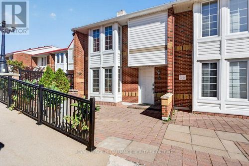 39-1 Pl D'Armes, Kingston, ON, K7K6S1 | Card Image