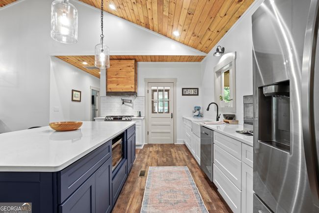 1571 Sunshine Rd, House other with 3 bedrooms, 2 bathrooms and 2 parking in Toccoa GA | Image 21