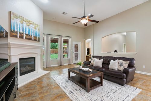 2420 Champions Corner Dr, Leander, TX, 78641-4955 | Card Image