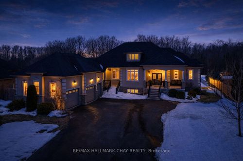 16 Basswood Dr, Wasaga Beach, ON, L9Z0A9 | Card Image