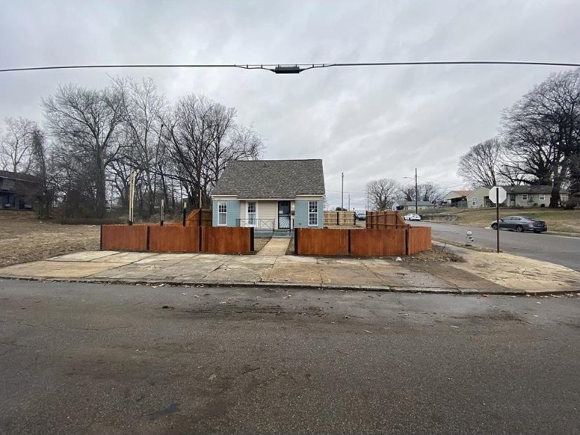 Manassas St, Memphis, TN 38105