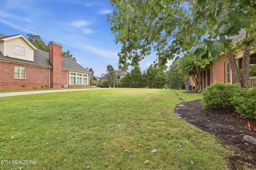96 Royal Troon Cir, Oak Ridge, TN, 37830-9019 | Card Image