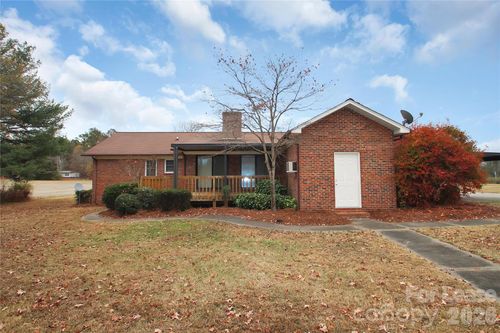 319 Beattie Rd, Kings Mountain, NC, 28086-9446 | Card Image