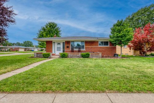 27509 Bonnie Dr, Warren, MI, 48093-4617 | Card Image
