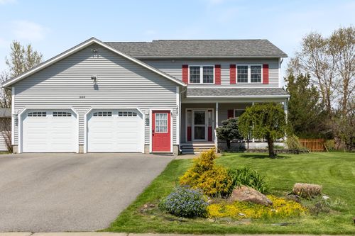 255 Wildflower Cir, Williston, VT, 05495-9391 | Card Image
