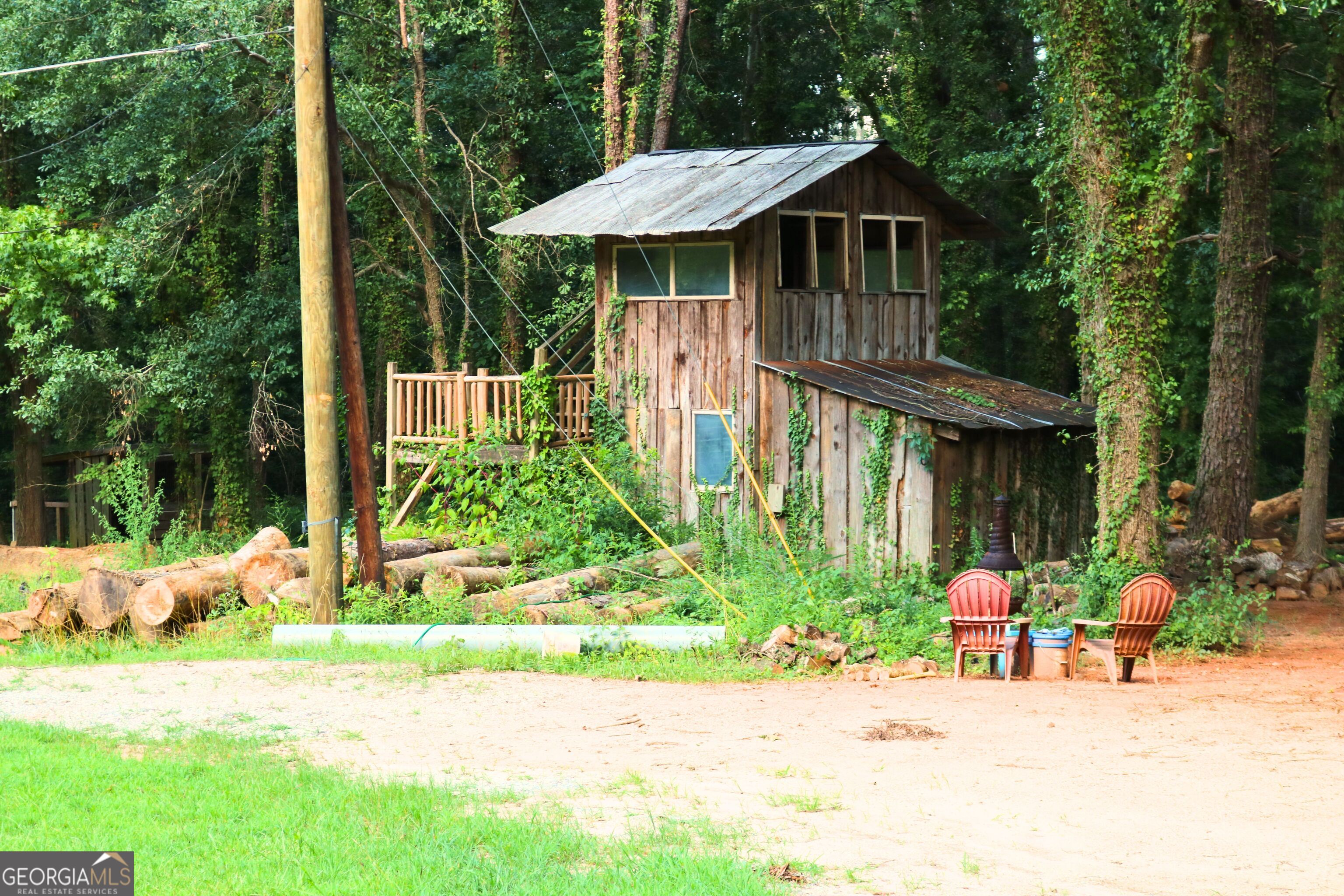 Residential in Lithonia