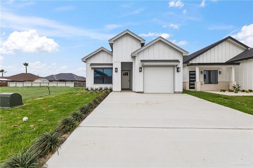 714 W 25th Street, Mission, TX, 78574 | Card Image