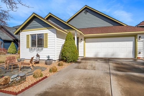 61020 Borden Dr, Bend, OR, 97702-3021 | Card Image