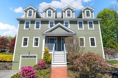 7-7 Sherman Pl, Winchester, MA, 01890-1559 | Card Image