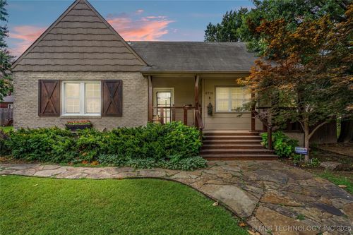 2714 16th Pl, Tulsa, OK, 74104-5902 | Card Image