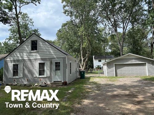 3238 Newton Rd, Commerce Twp, MI, 48382-4249 | Card Image