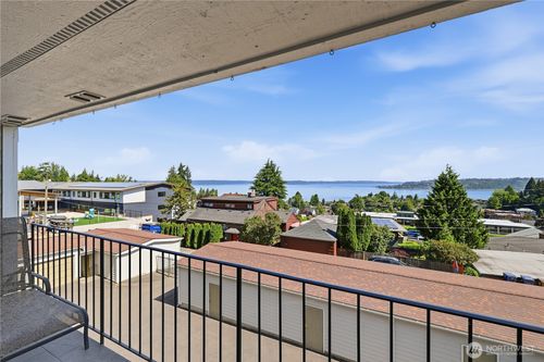 204-1115 N I Street, Tacoma, WA, 98403 | Card Image