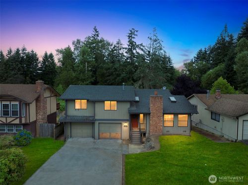 31107 11th Place Sw, Federal Way, WA, 98023 | Card Image
