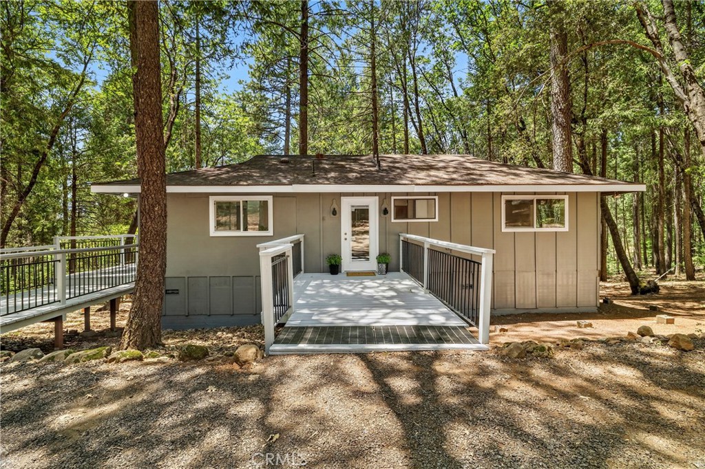 Residential in Forest Ranch 4