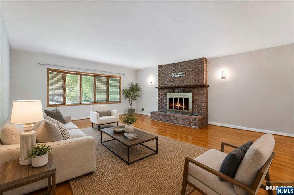 Residential in Mountainside 5