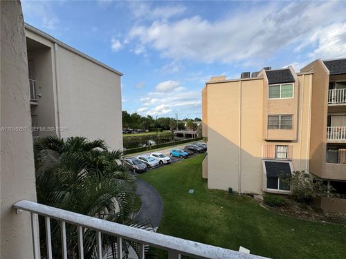 a1-319-7725 Sw 86th St, Miami, FL, 33143 | Card Image