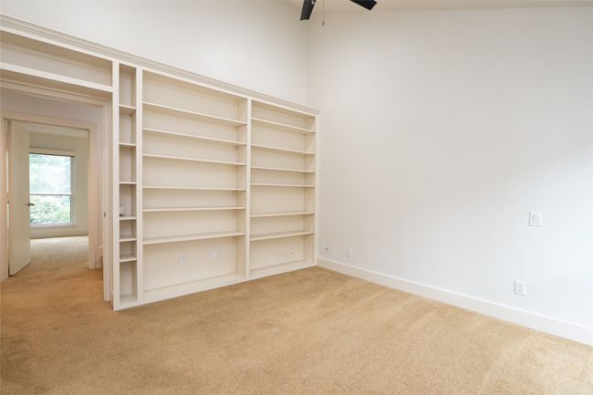 APT-111 - 4242 Travis St, Townhouse with 2 bedrooms, 3 bathrooms and null parking in Dallas TX | Image 14