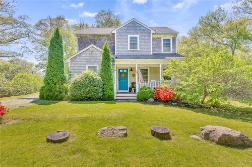 393 Slocum Rd, Saunderstown, RI, 02874-1711 | Card Image