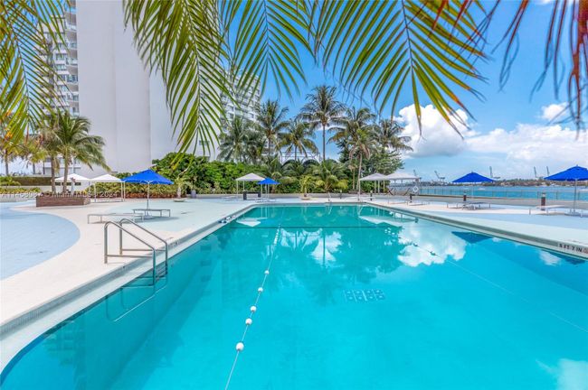 PH15 - 1200 West Ave, Condo with 1 bedrooms, 1 bathrooms and null parking in Miami Beach FL | Image 34