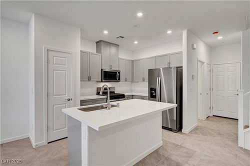 1175 Heliodor Ave, Henderson, NV, 89011-1561 | Card Image