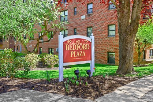 510-70 Barker St, Mount Kisco, NY, 10549-1736 | Card Image