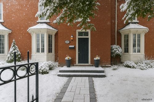 5-233 John St, Belleville, ON, K8N3G2 | Card Image