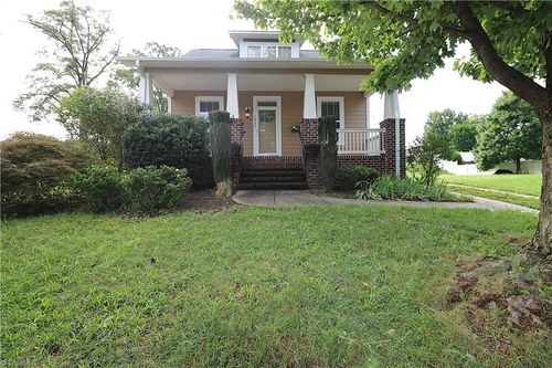 1330 Mint St, Winston Salem, NC, 27127-2120 | Card Image