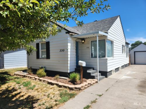 330 Walnut St, Twin Falls, ID, 83301-7254 | Card Image