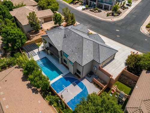 1094 W 2370 S, St George, UT, 84770-6172 | Card Image