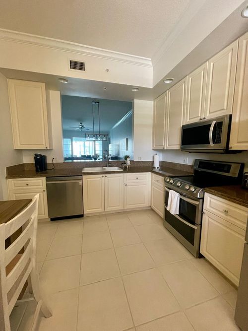 203-18 Harbour Isle Dr W, Hutchinson Island, FL, 34949-2770 | Card Image