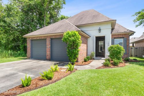 106 Whitewater Dr, Broussard, LA, 70518-4892 | Card Image
