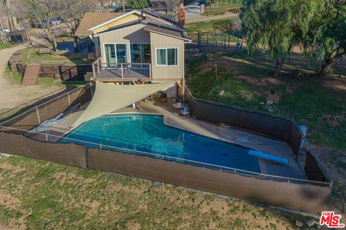 35315 Glenwall St, Agua Dulce, CA, 91390-4555 | Card Image