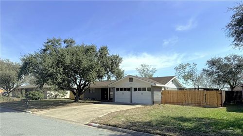 500 Lincoln Ln, La Feria, TX, 78559-4107 | Card Image