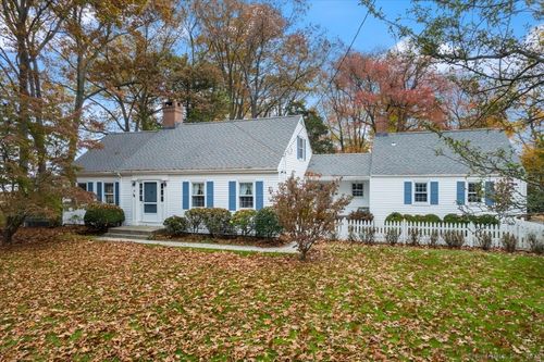 31 Pawson Rd, Branford, CT, 06405-5034 | Card Image