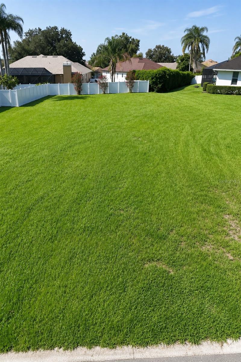 Land in LAKELAND 3