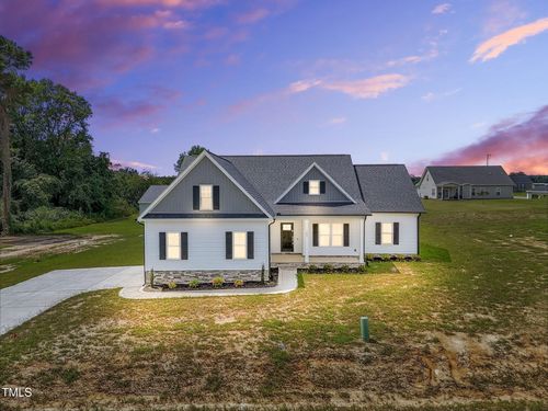 103 Baileys Pl, Pikeville, NC, 27863-7724 | Card Image