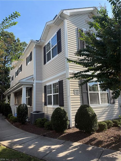 1440 Rollesby Way, Chesapeake, VA, 23320-4755 | Card Image